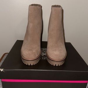 Vince Camuto Ernessa Boot. Truffle taupe. Size 7 New